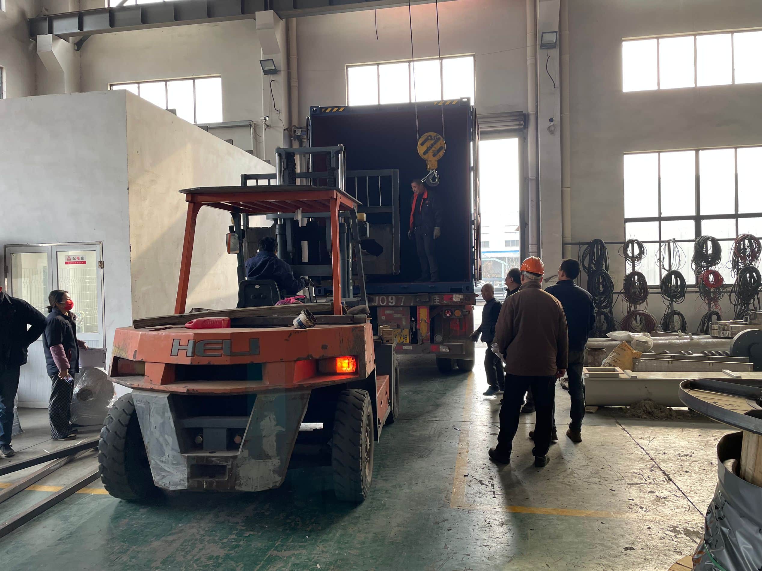 Bangladesh PP ton bag washing and pelletizing line shipped!-fangsheng