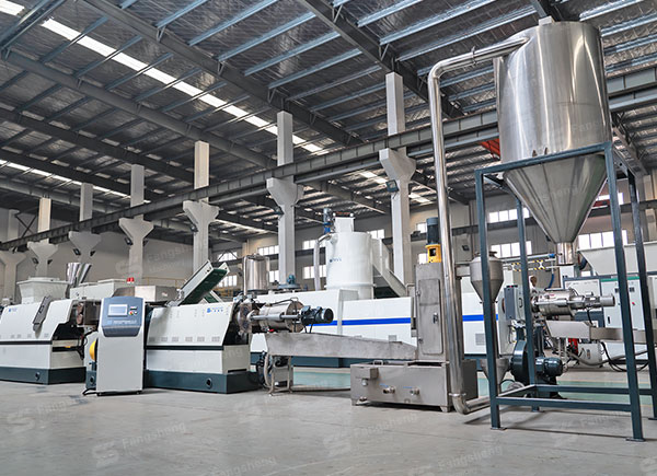 PP film granulating machine